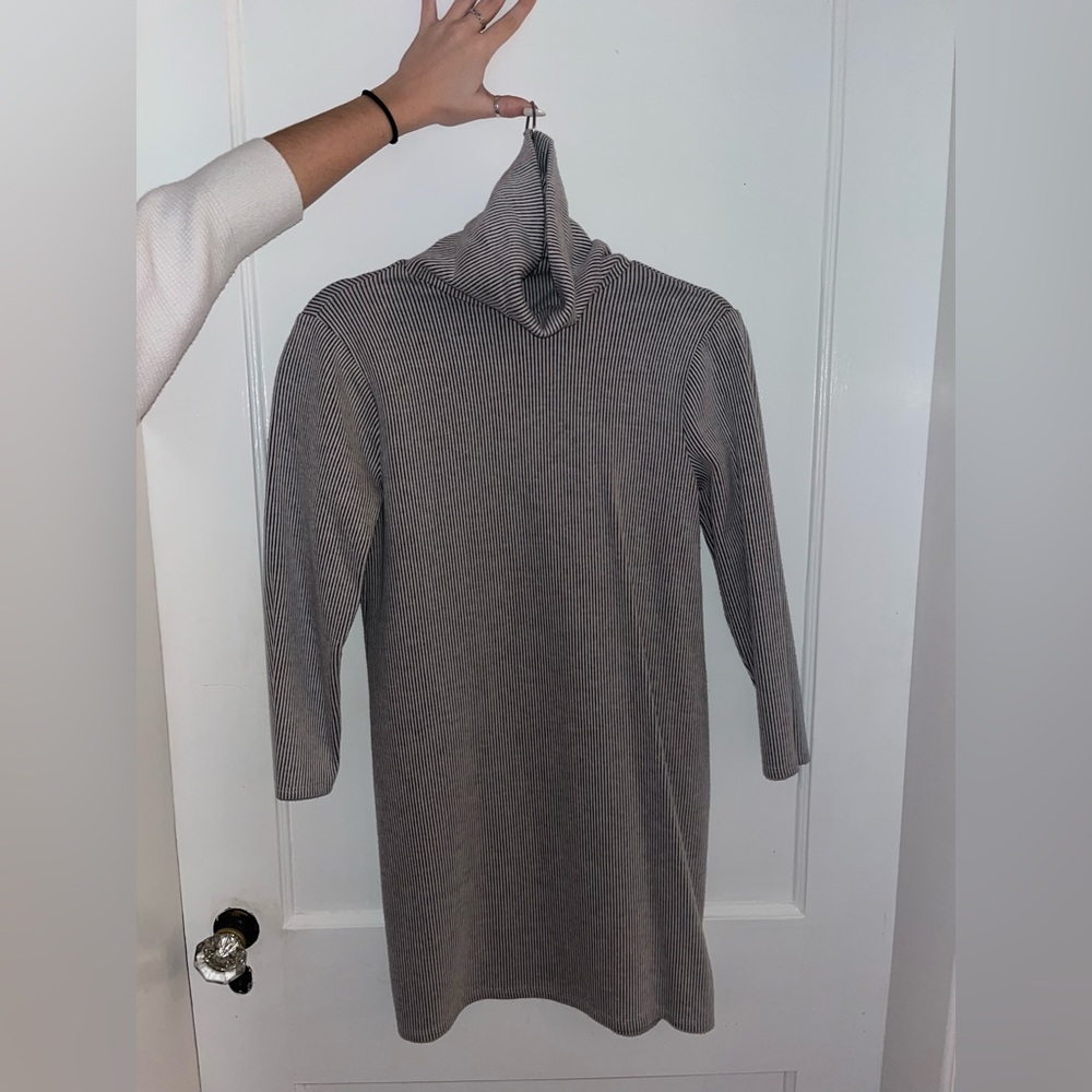 Turtle Neck sweater Dress, never worn before